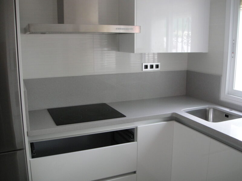 CUARZO SILESTONE ALUMINIO NUBE - Imagen 2